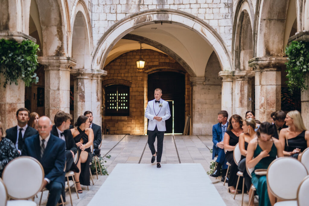 Dubrovnik wedding Sponza palace 16